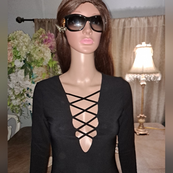 Ming ming dress, size m - Picture 9 of 12